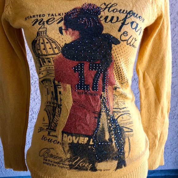 Lang Feng Fashion Graphic Sweater size Small - Picture 5 of 8